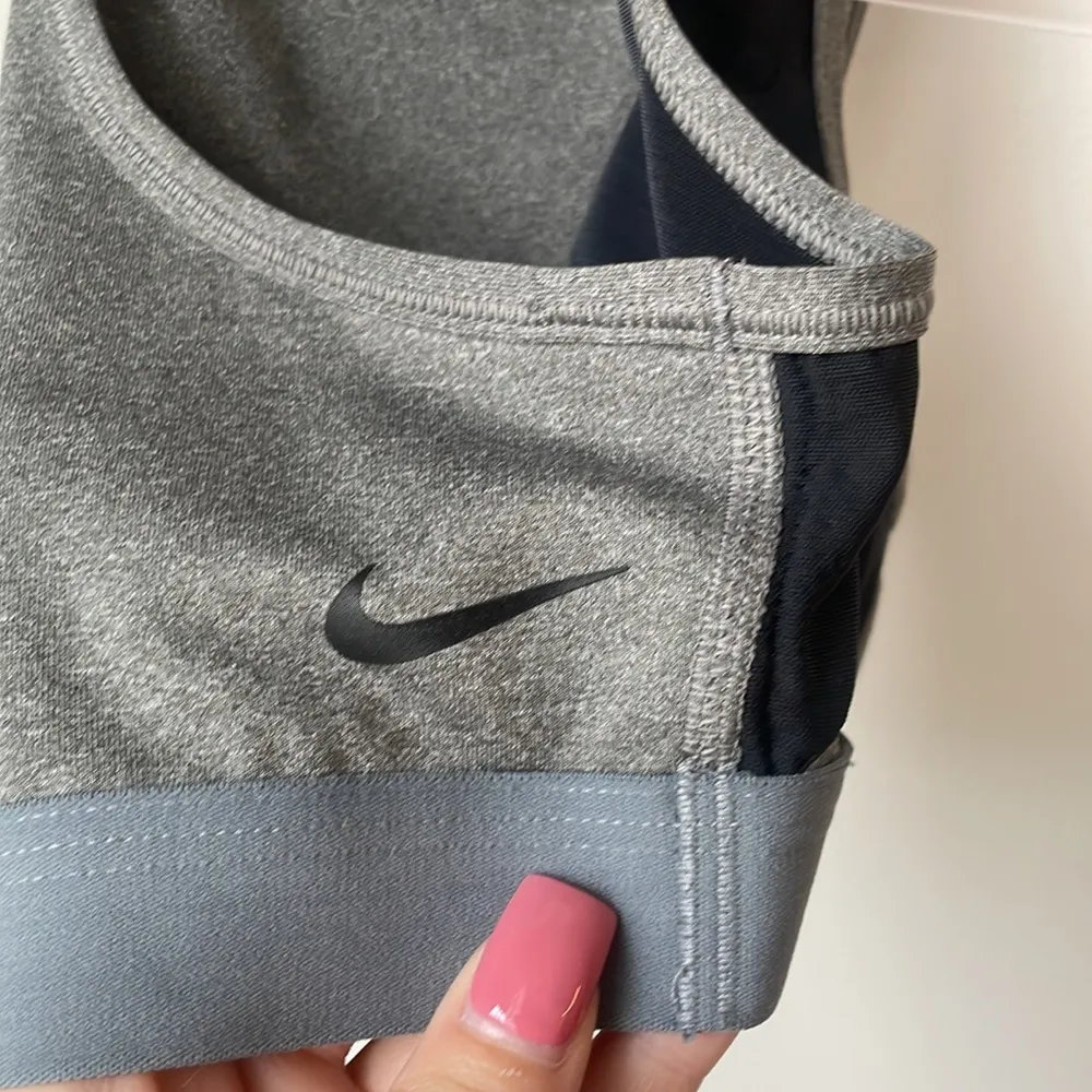 Nike Grey High Neck Sports Bra - Image 3