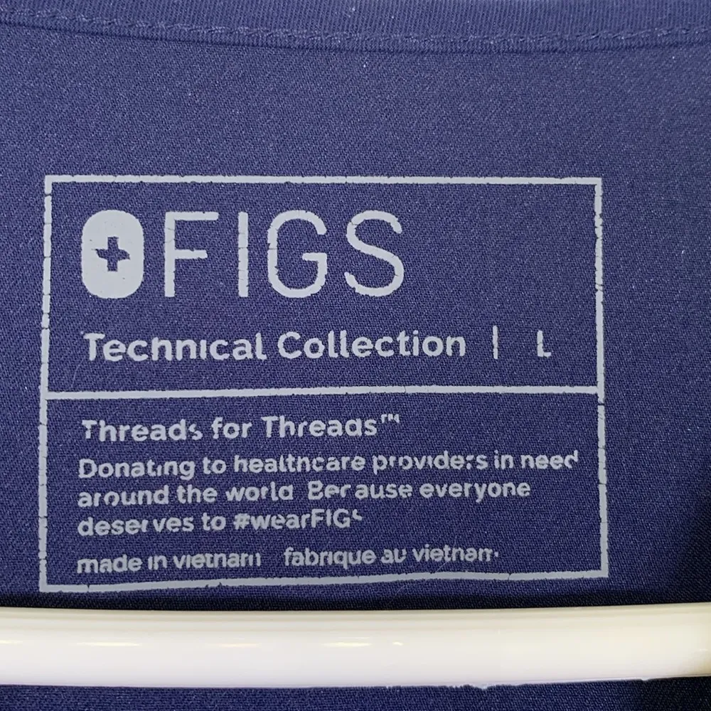 Figs Scrub Casma Navy V-Neck Top Doctor Pharmacist Nurse Medical Hospital Size L - Image 2