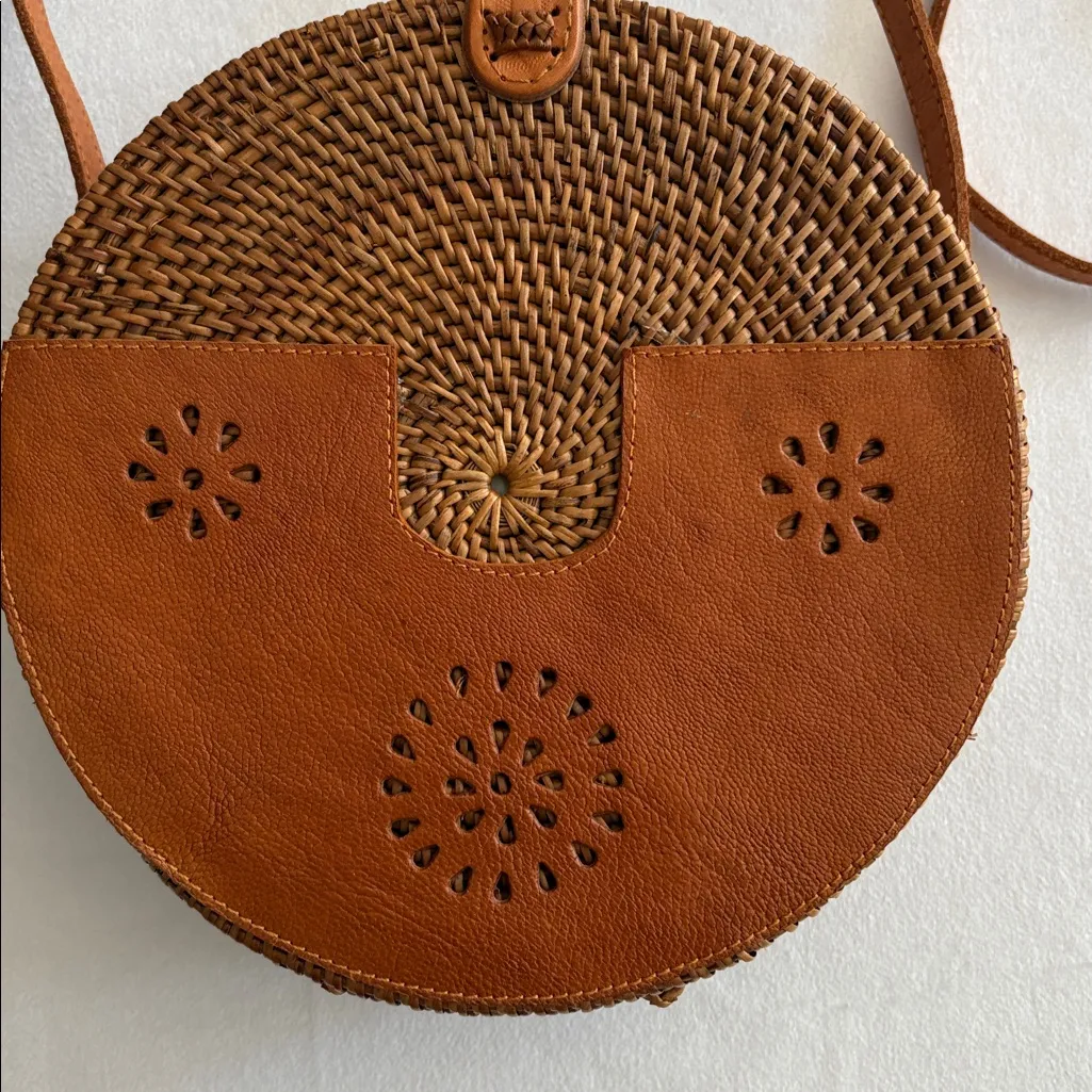 Vintage Boho Bohemian Natural Fiber Round Rattan Bag - Image 2