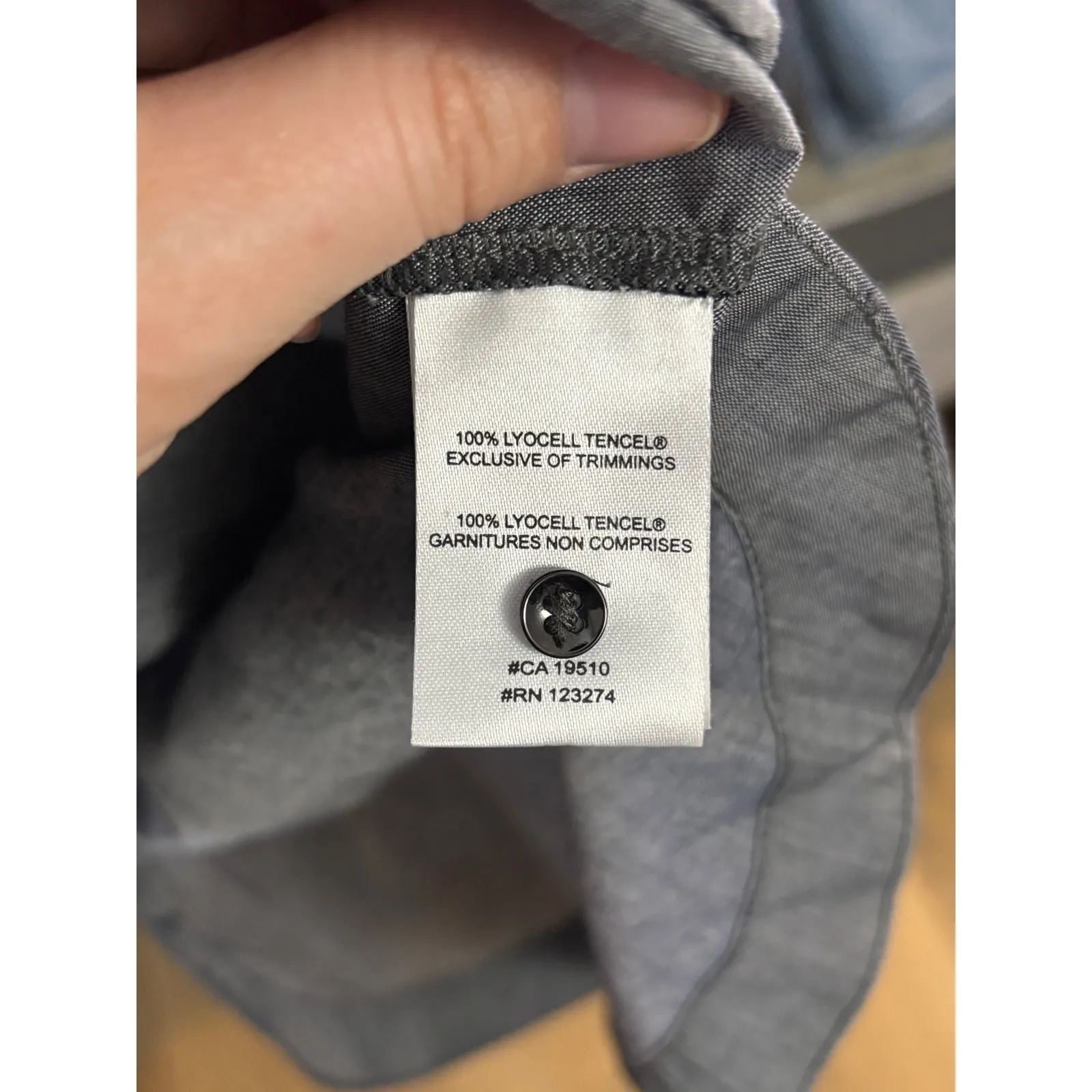 Lole Gray Tencel Blend Button‎ Up Tunic Top Womens - Image 5