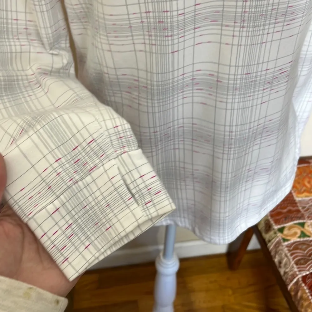 Nike  • soft print pullover hoodie with reflective - Image 95