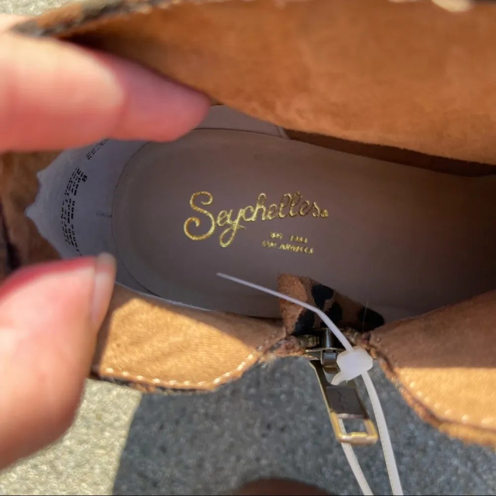 Seychelles Chaparral Leopard Booties size 8 - Image 6