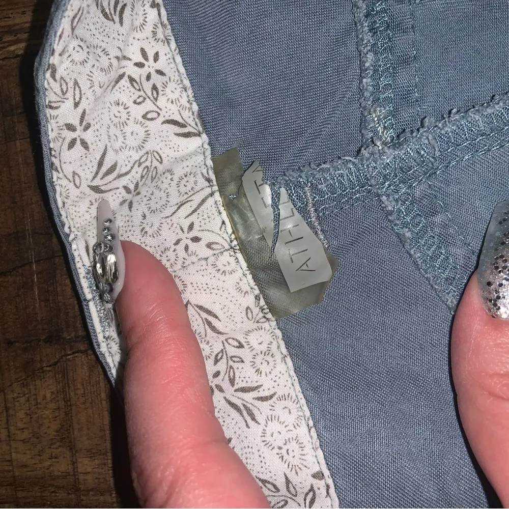 Athleta  light blue Albion cargo hiking pants size 4 68$ - Image 6