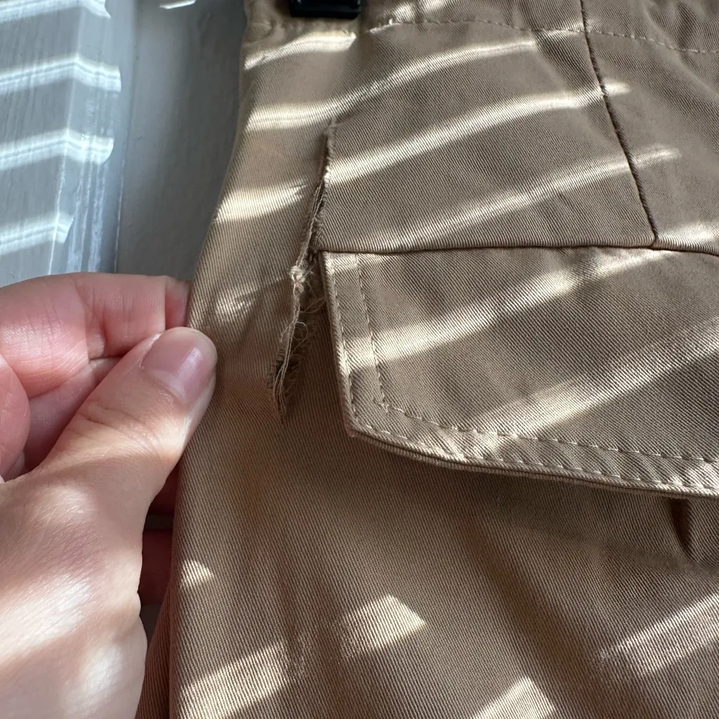 Revolve Superdown Tan Cargo Pants *NEEDS REPAIR* - Image 5