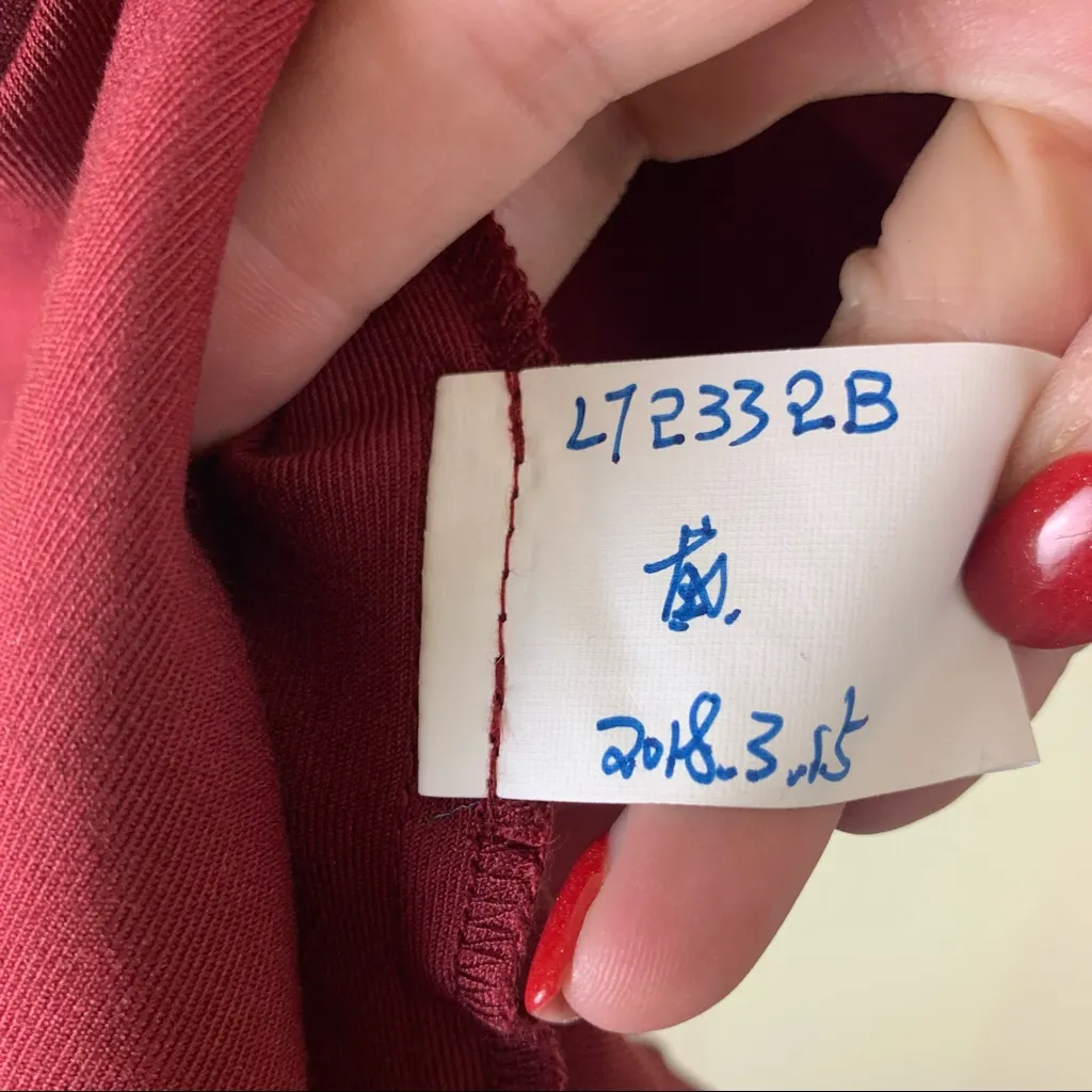 Line & Dot Surplice Faux Wrap Holiday Top Small Red NWT Sample - Image 6