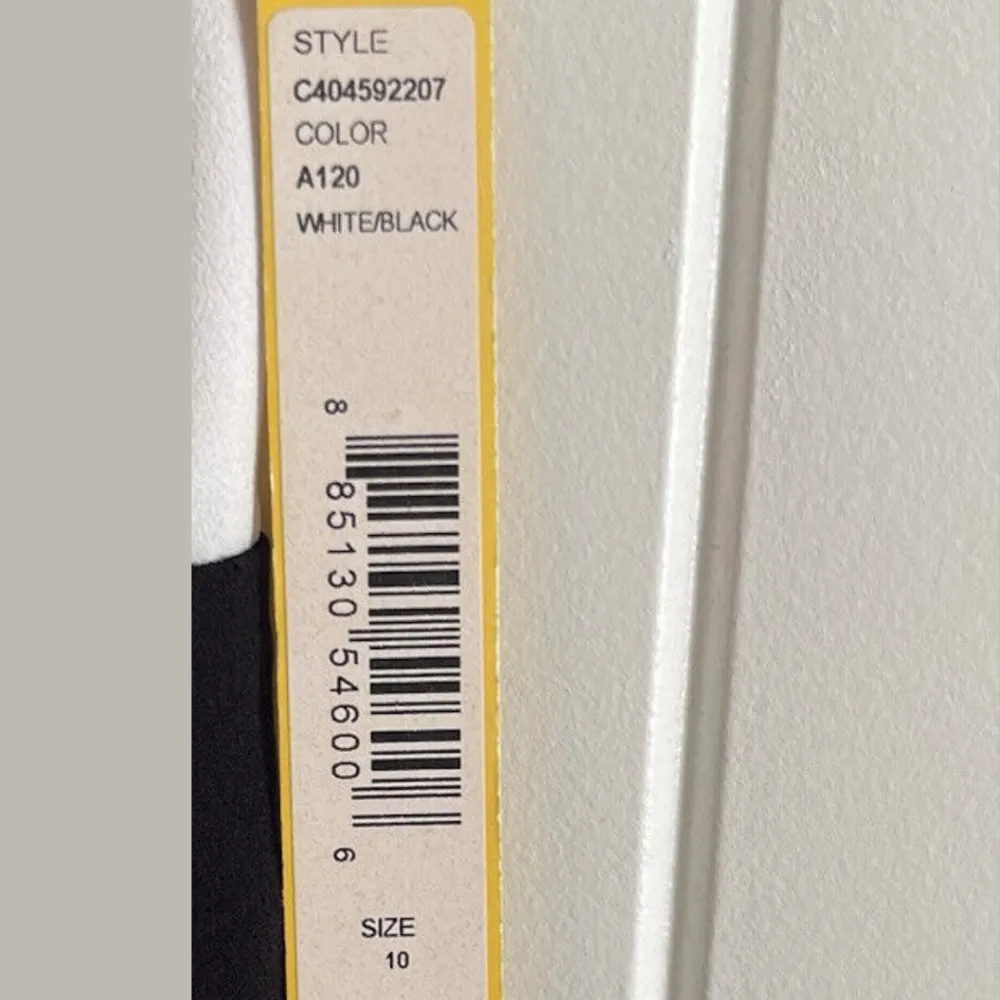 NWT Alice + Olivia Maxi Dress - Image 4