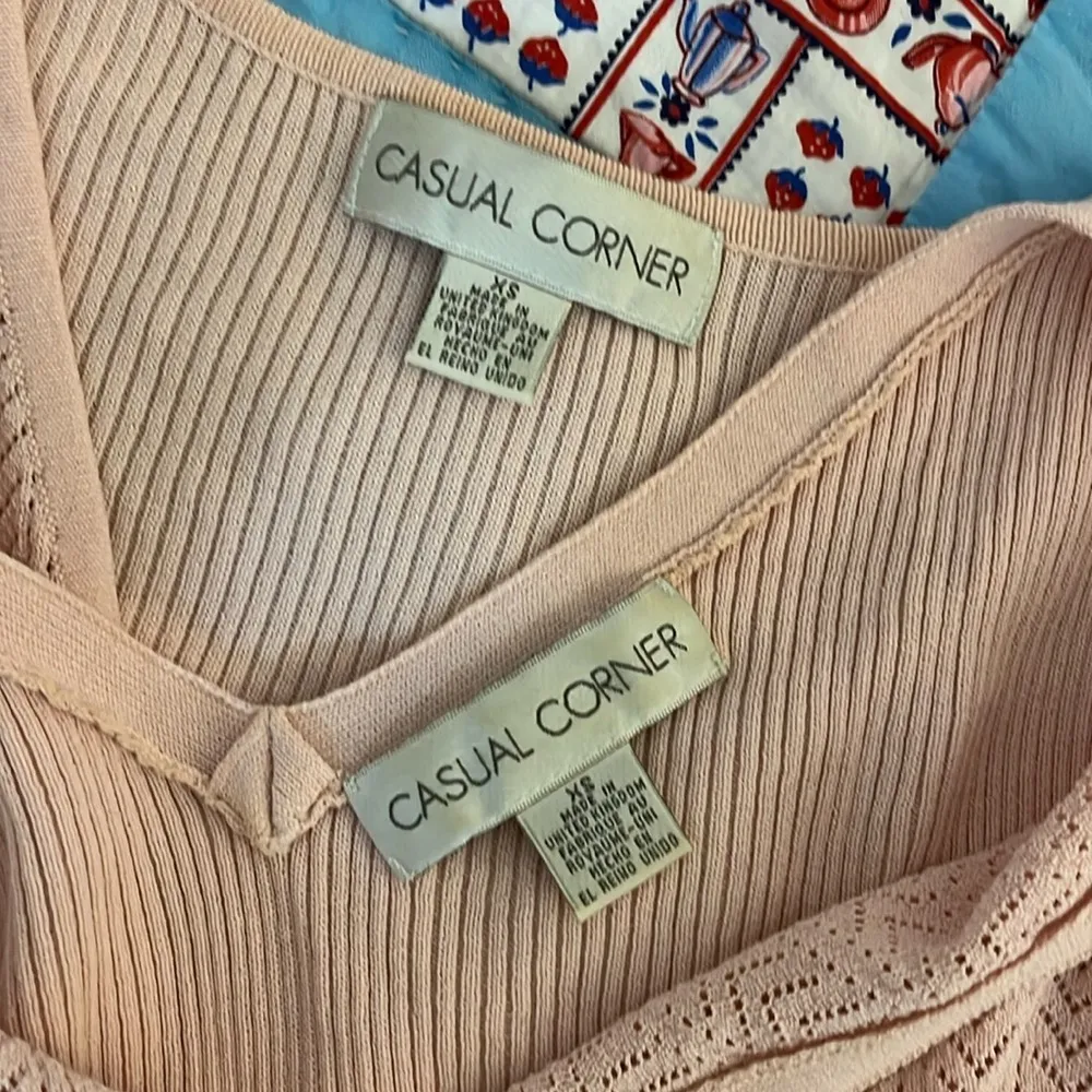 Vtg Casual Corner Soft Pink Pointelle Knit Heavyweight Cardigan & Tank - Image 2