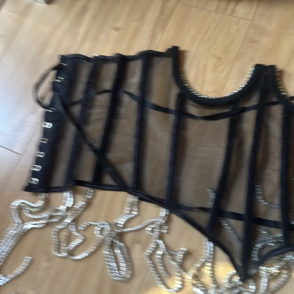 CRYSTALIZING BLING UNDERBUST BELT - Image 4