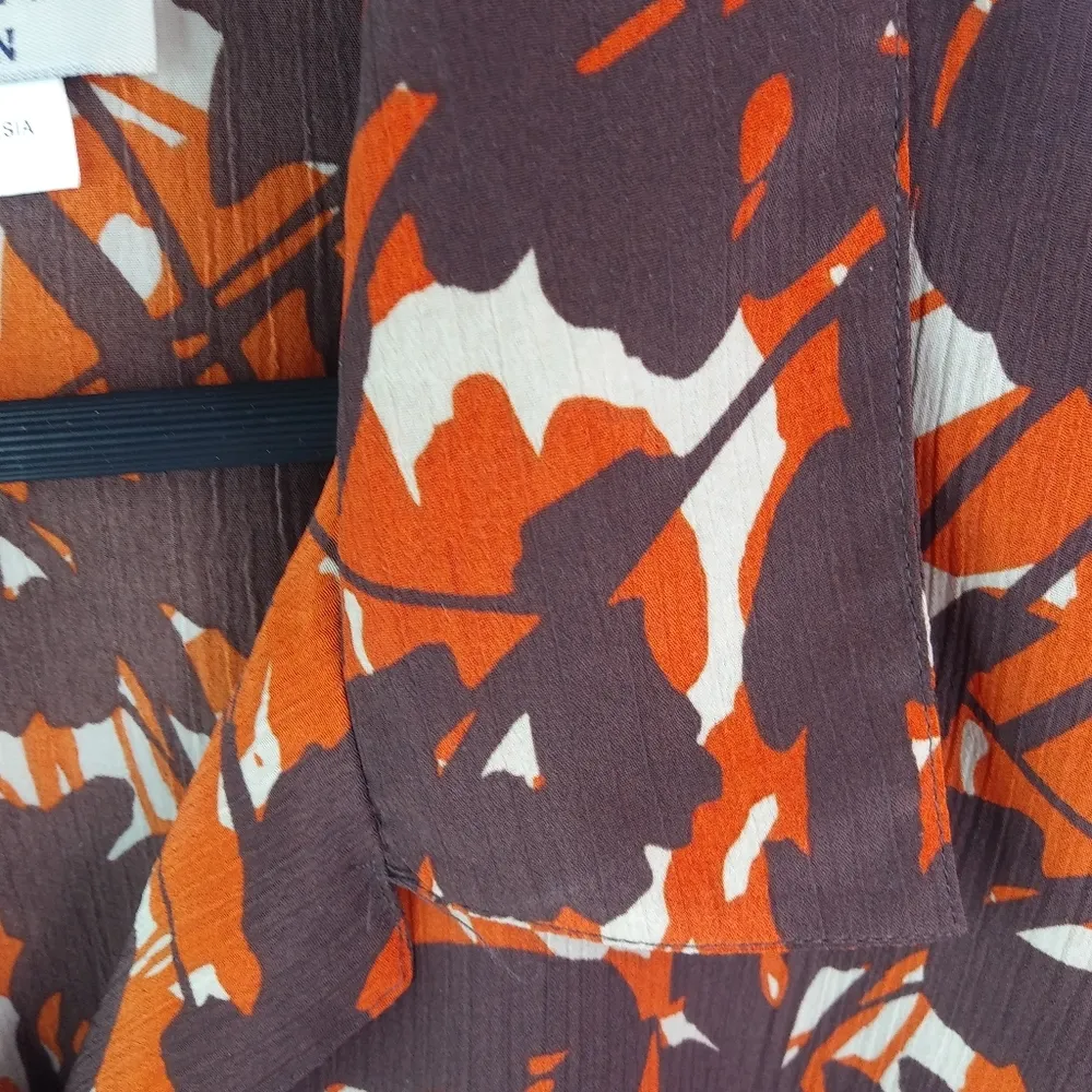 DonnKenny 1X Orange Abstract Fall Leaves Top Plus - Image 7