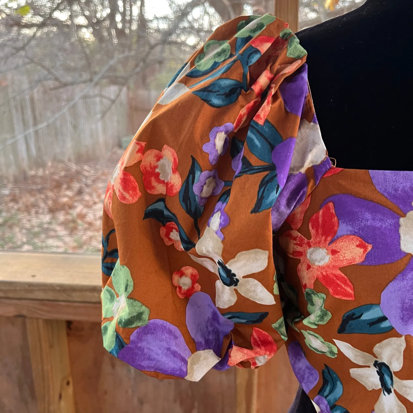 Current Air Los Angeles Women's Brown Floral Puff Sleeve Crop Top Size S - Image 4