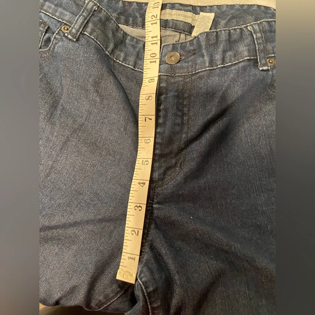 Chicos Size 2.5 Womens 6/8 Petite Platimun Denim Dark Wash Straight Leg Jeans - Image 8