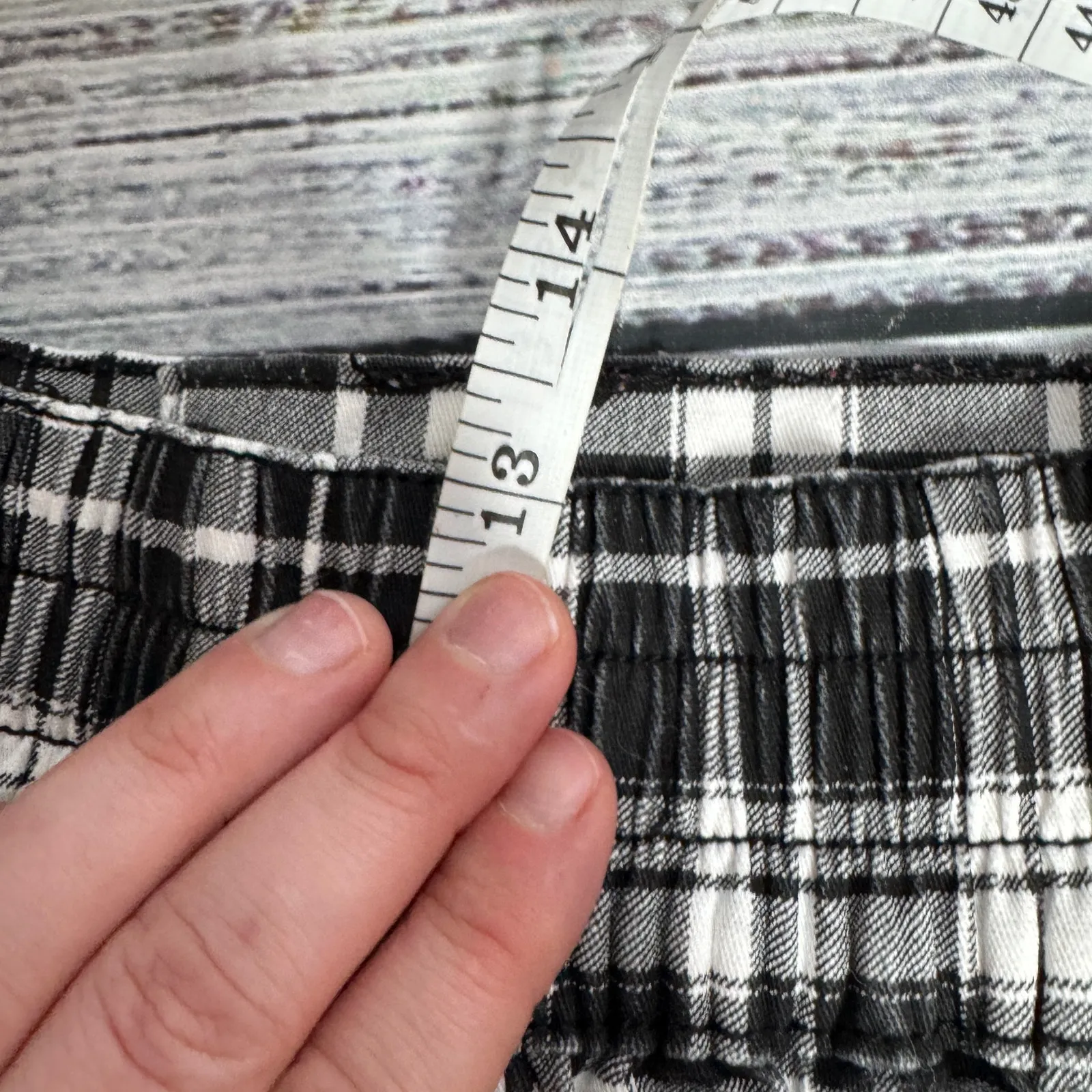 Hot Topic Plaid Cargo Jogger Pants w/ Chain Women’s Small – Grunge Punk Y2K - Image 4