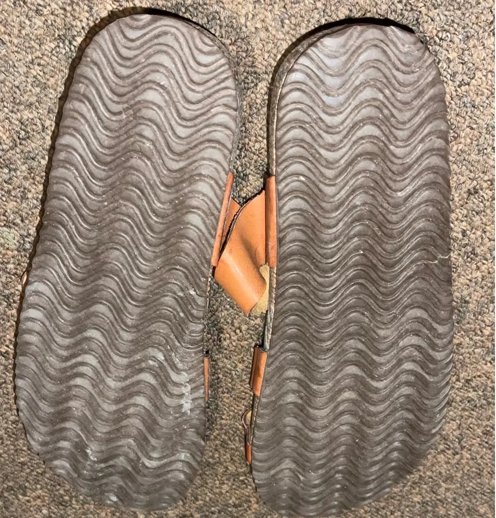 NWOT Faux birks Brown Size 6 - Image 2