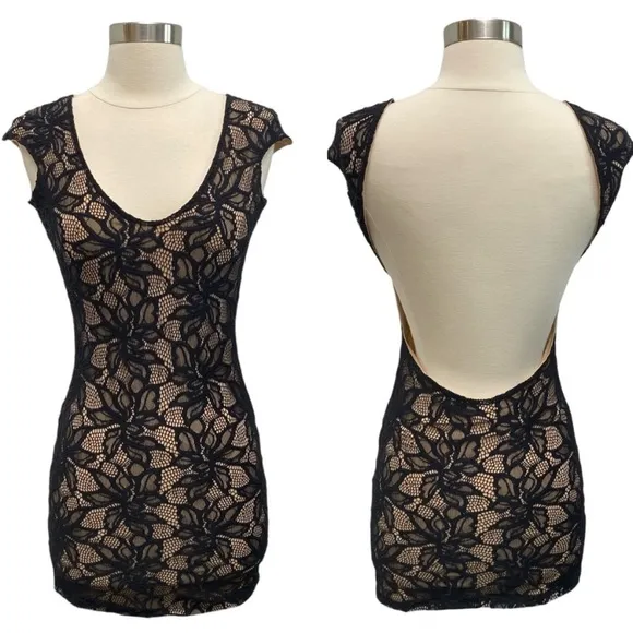 Revolve Lovers And Friends Lace Mini Dress With Open Back Size XS - Image 3