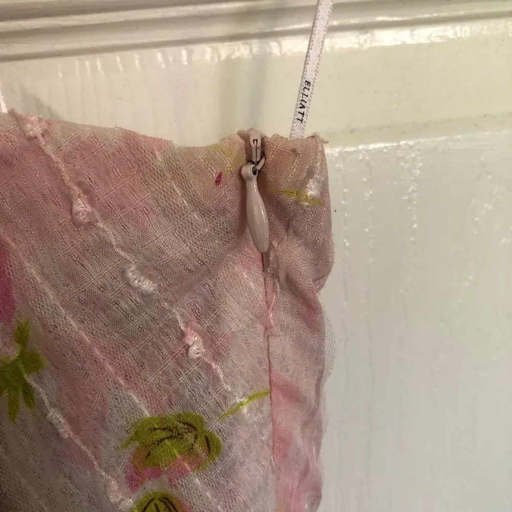 Elliatt Pink Floral Esteem Mini Dress Size M - Image 8