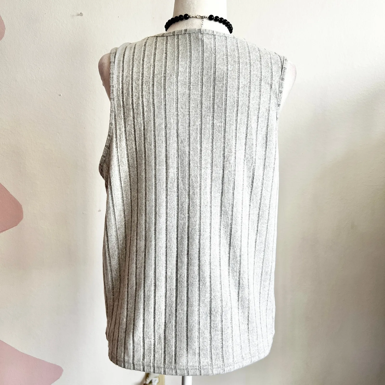 Gray Ribbed‎ Tank Top, Minimalist, Streetwear, Clean Girl, XL, Casual Chic - Image 3