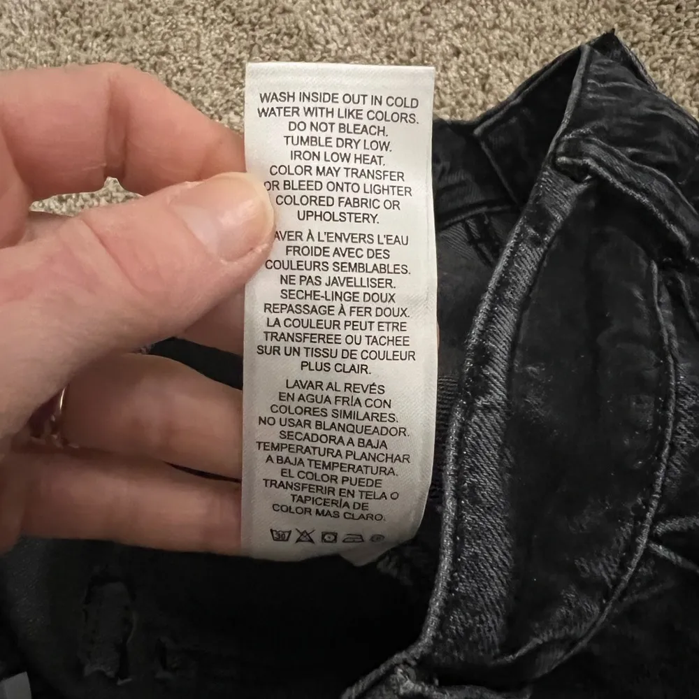 Frame High Rise Utility Straight Leg Cargo Jeans in Black Astray size 25 - Image 9