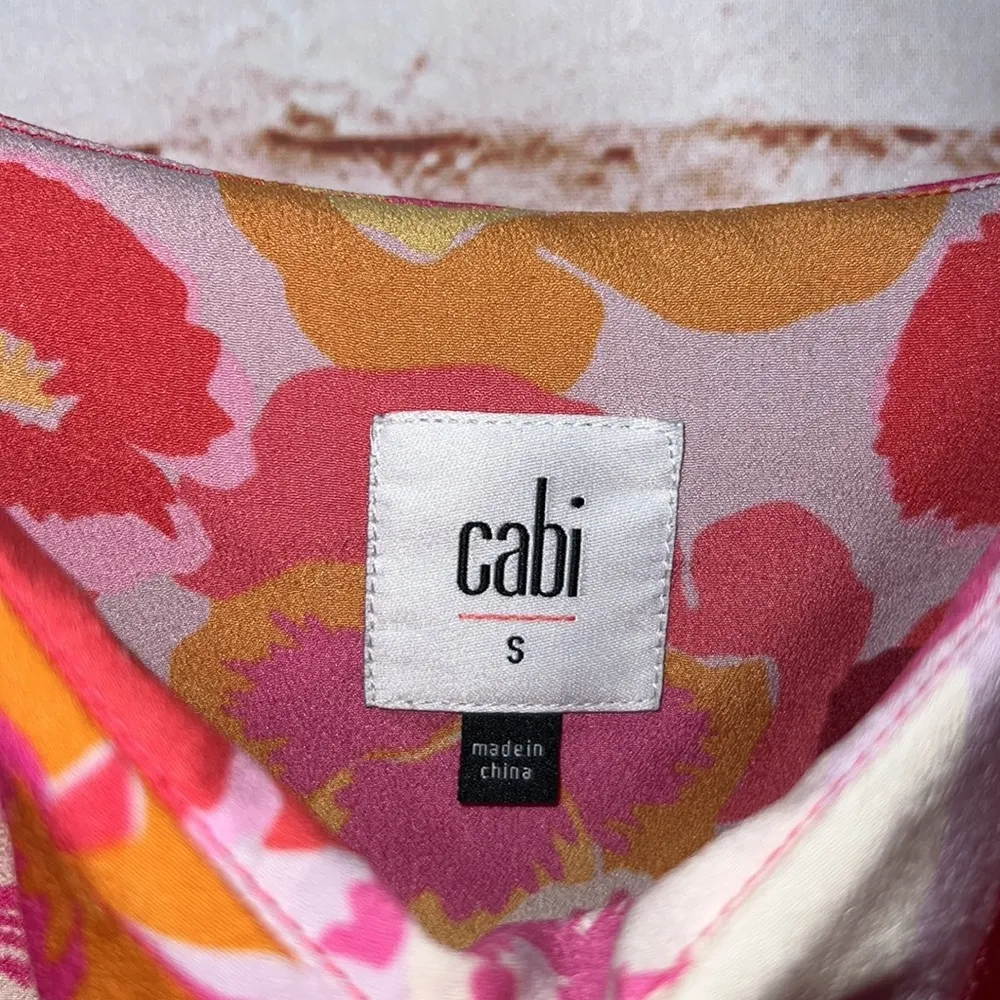 Cabi 5602 small blouse tank footloose cami pansies ruffle floral pink - Image 4