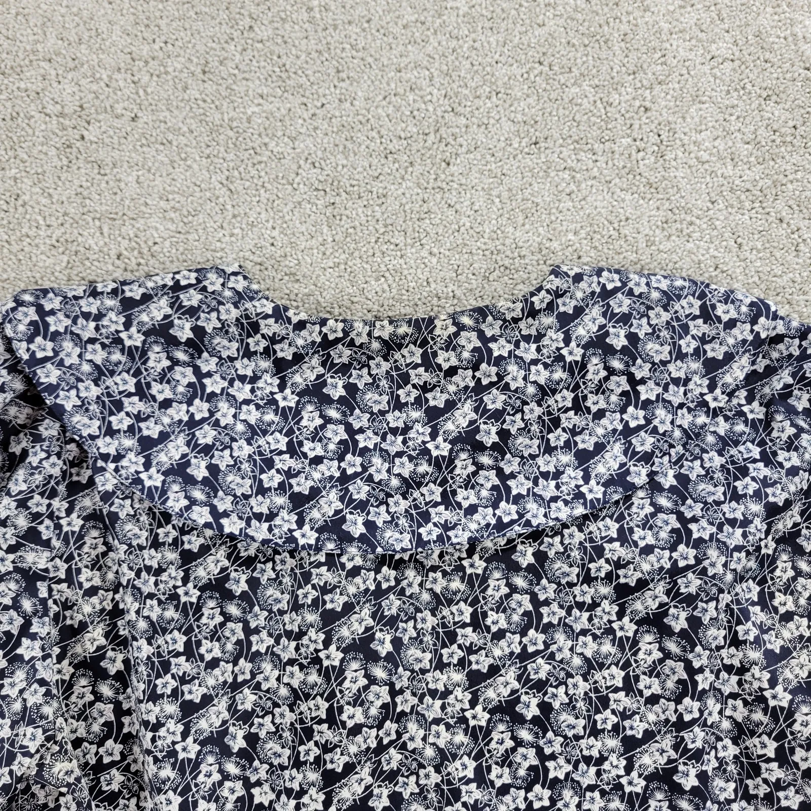 Notations Womens Shirt‎ 8 Blue White Floral Pearl Button Short Sleeve Collared - Image 10