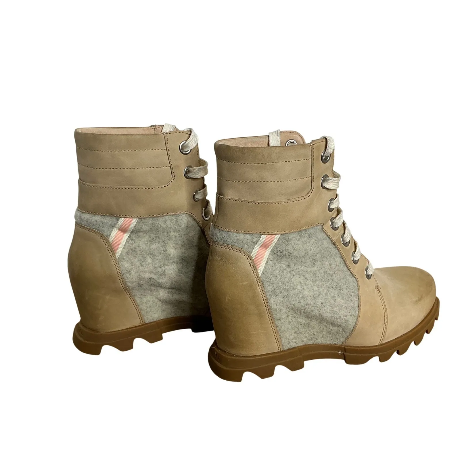 Sorel Joan of Arctic Wedge II Lexie Boots Tan Gray 9.5 Waterproof Suede Wool‎ - Image 4