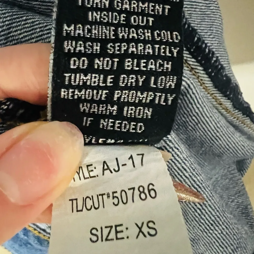 ASHLEY Mason distressed denim jacket - XS - Image 6