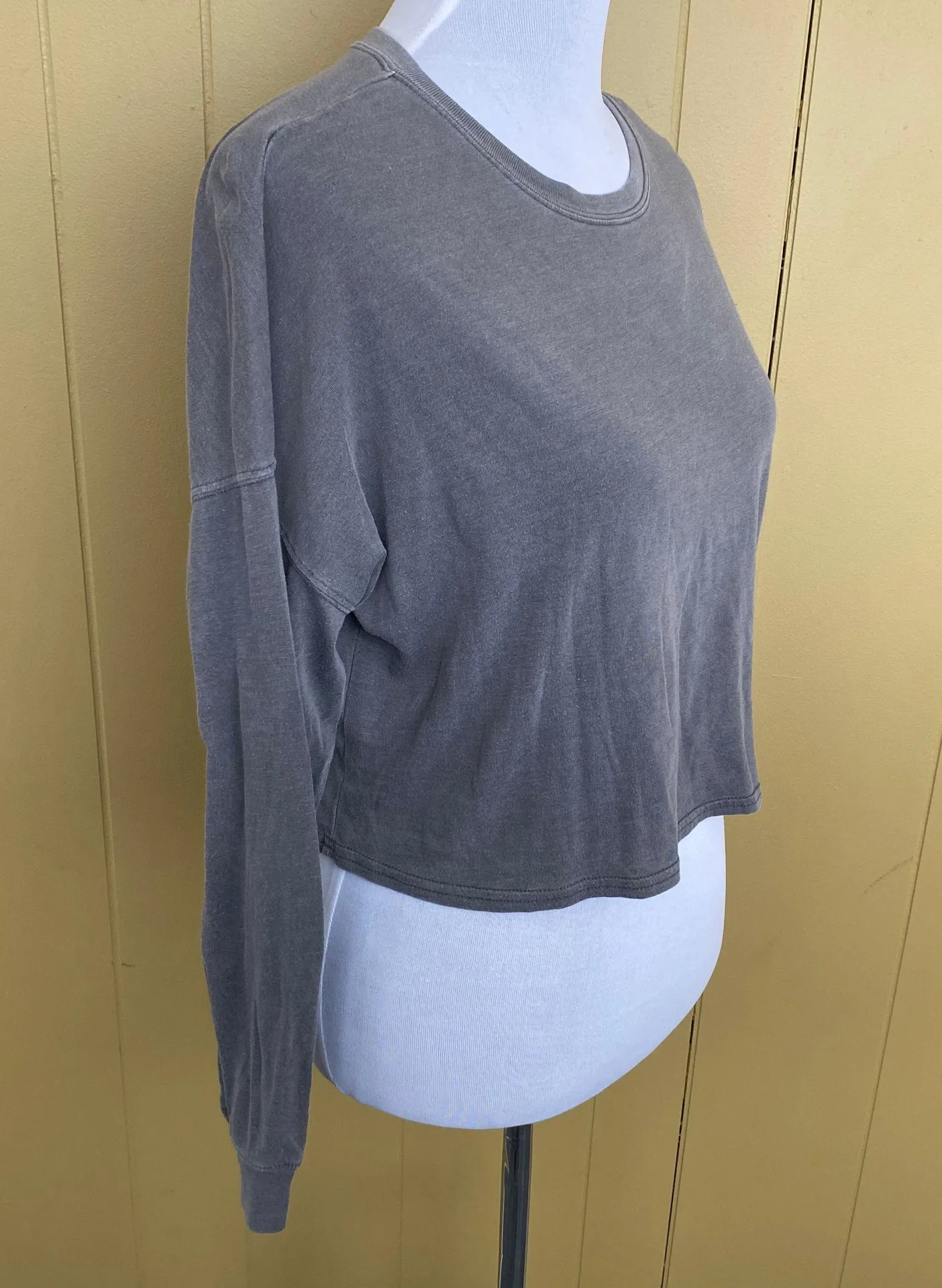 Sky And Sparrow  women M cotton blend drop shoulder Longsleeve top grey  - Image 2