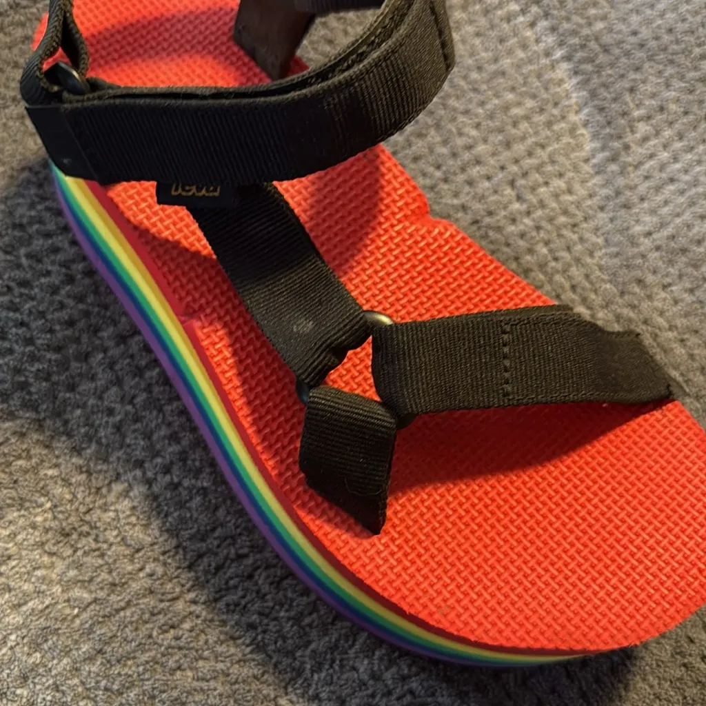 Teva All Gender Flatform Universal Rainbow Pride‎ sz 6 - Image 11