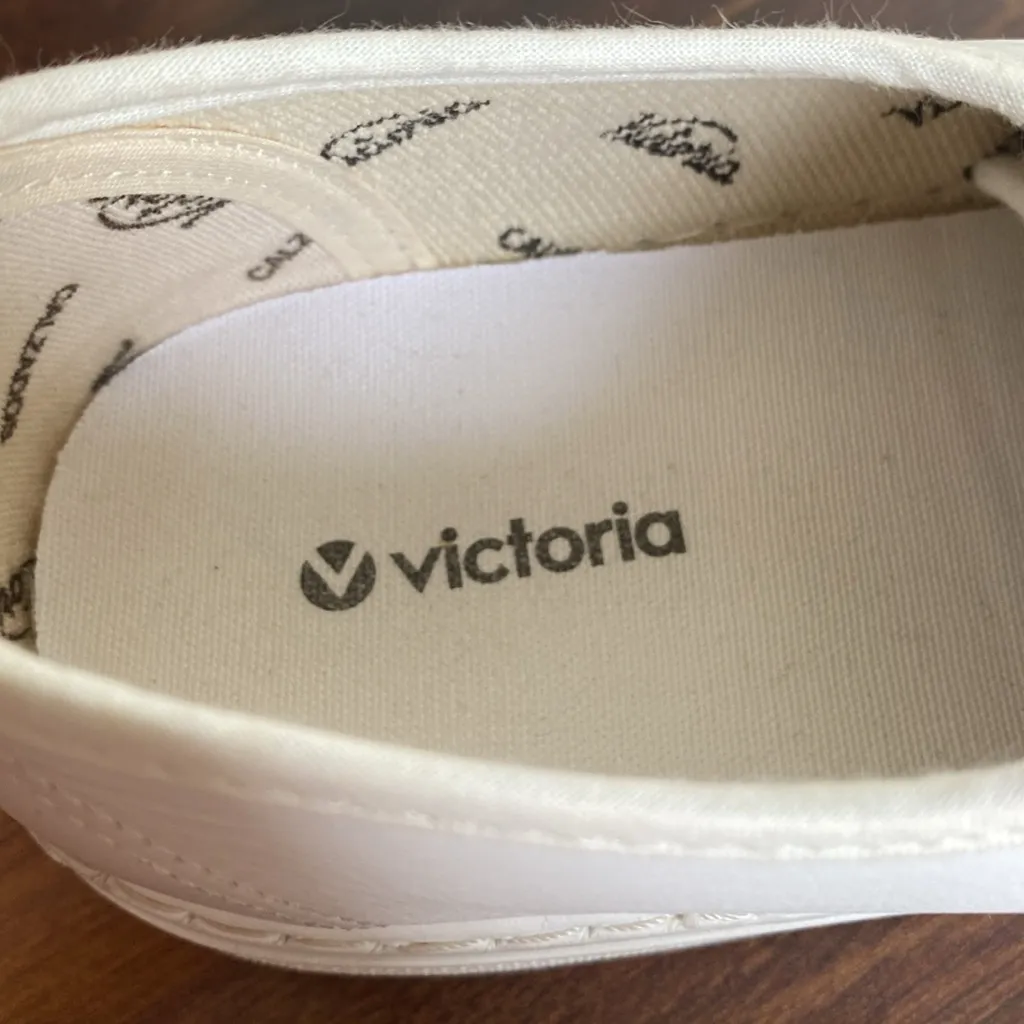 Victoria Platform White Leather Type Sneaker Made In Spain Size 9 - Image 4