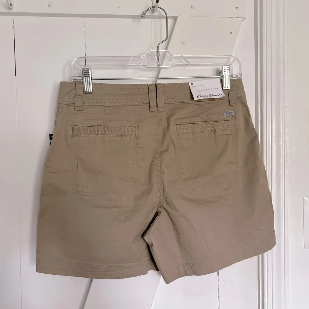 Eddie Bauer Women's Aspire Chino Shorts - Image 8