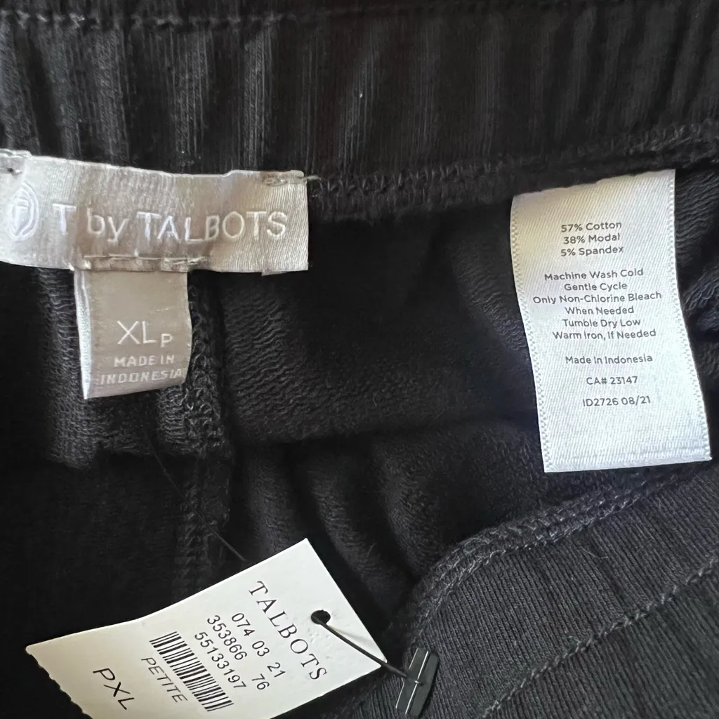 T by Talbots new soft modal stretch crop pant XLP black - Image 4
