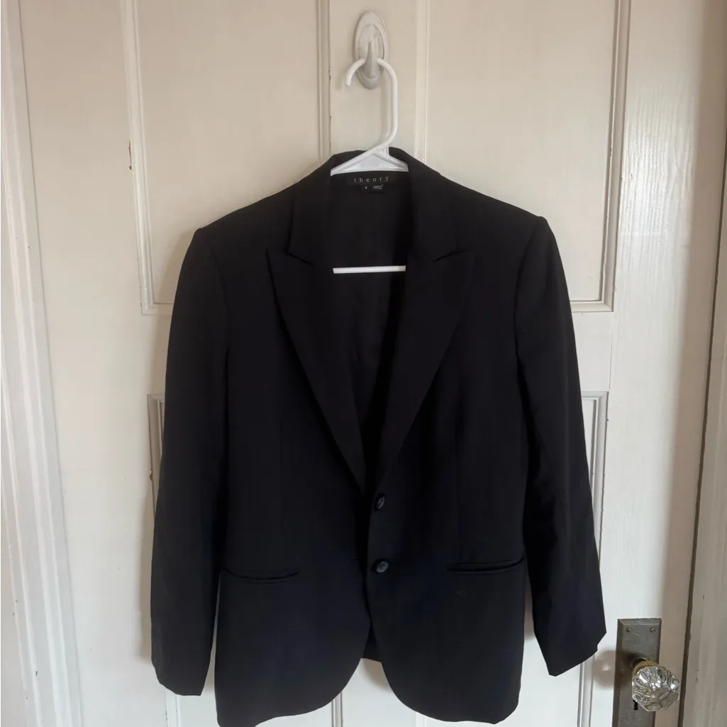 Theory black virgin wool Nichelle blazer size 4. - Image 9