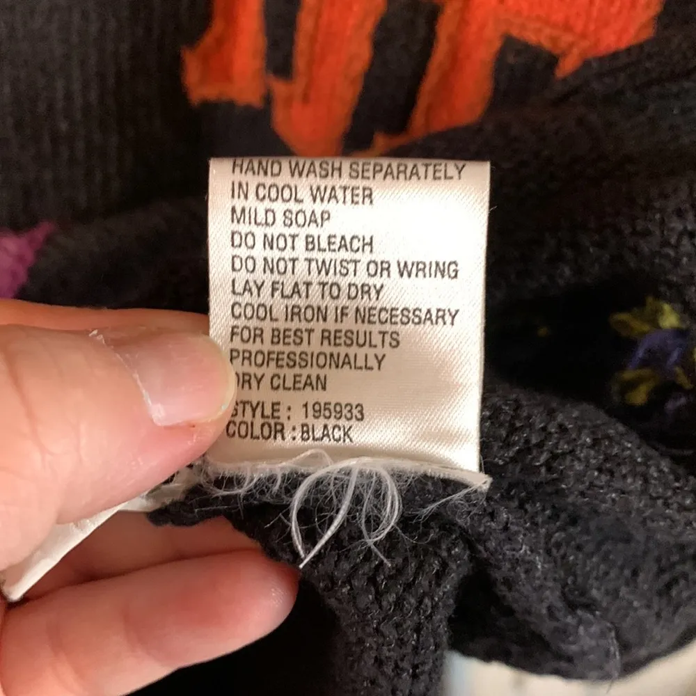 Vintage Northern Isles Knit Nature Symbols Button zip Cardigan Size L Black Size L - Image 8