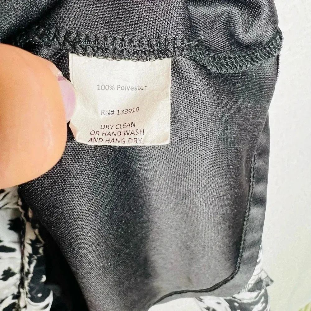 Show Me Your Mumu Women's Bohemian Dress S Black/White Tribal Print Short Sleeve - Image 11