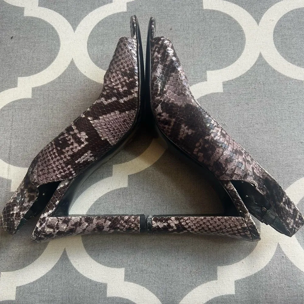 Via Spiga made in Italy Y2K open toe snake print sling back chunky leather heel - Image 4