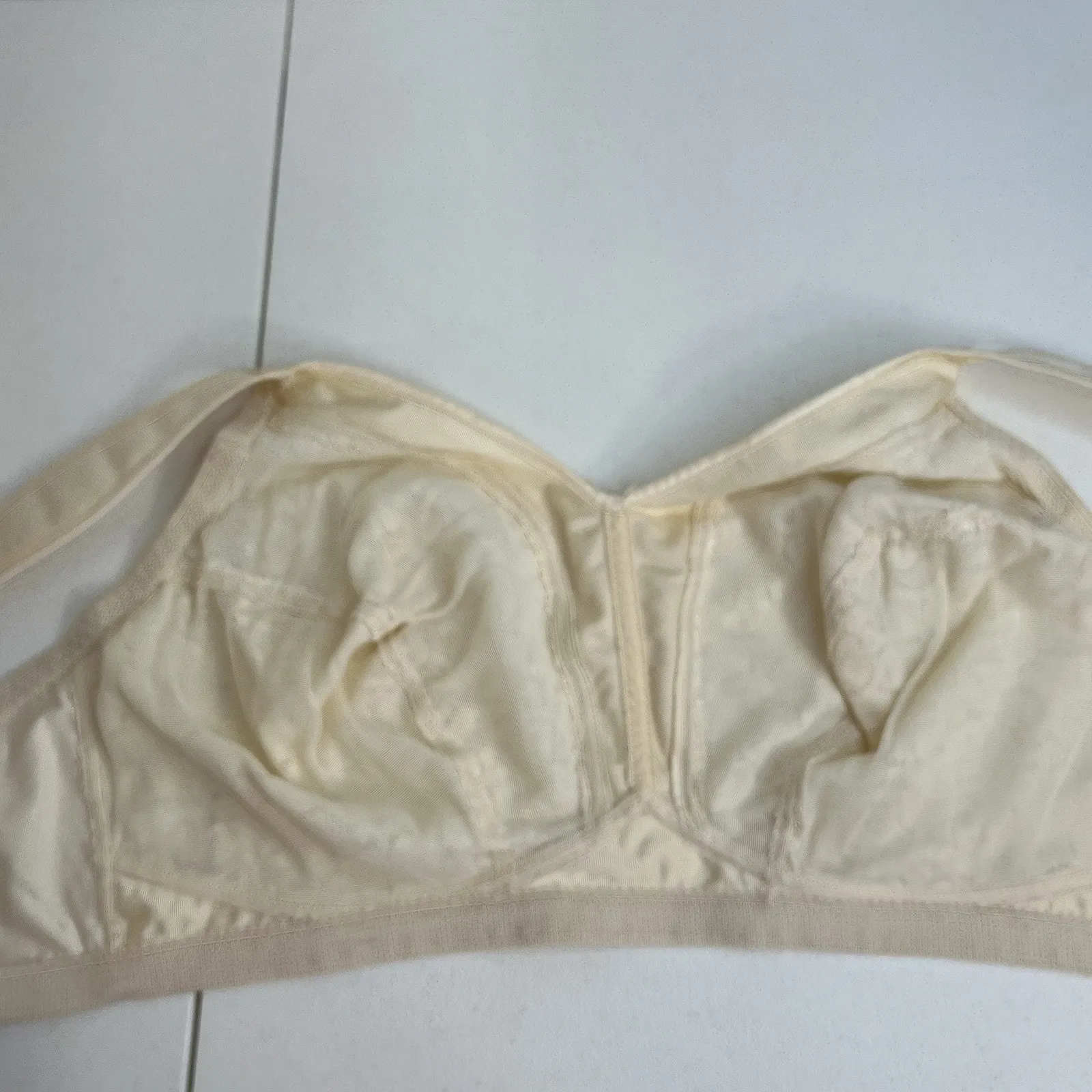 Playtex 44DD Bra 18 Hour Comfort Strap Wireless Bra Ivory 4125 Full Coverage - Image 9