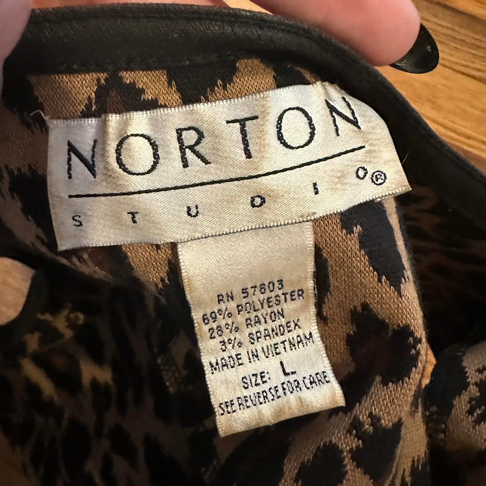 Leopard print zip up vest Brown Size L - Image 3