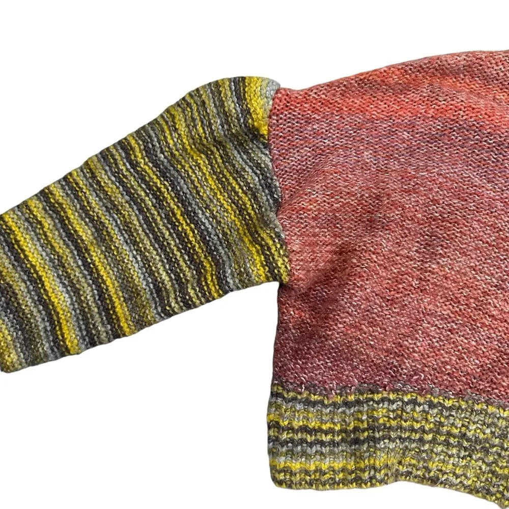 Urban Outfitters Lennon Cropped Sweater - Image 5