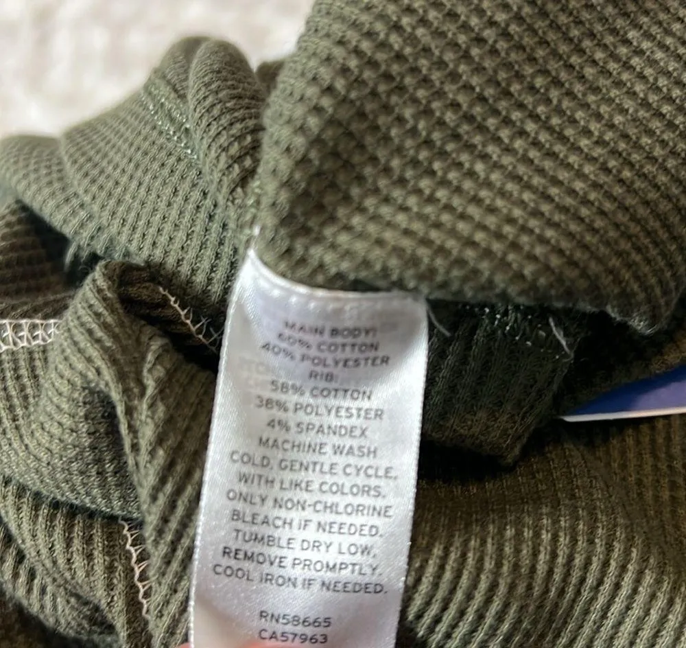 Crewneck Cropped LS Waffle Top Color Olive Green Size XL NWT - Image 7