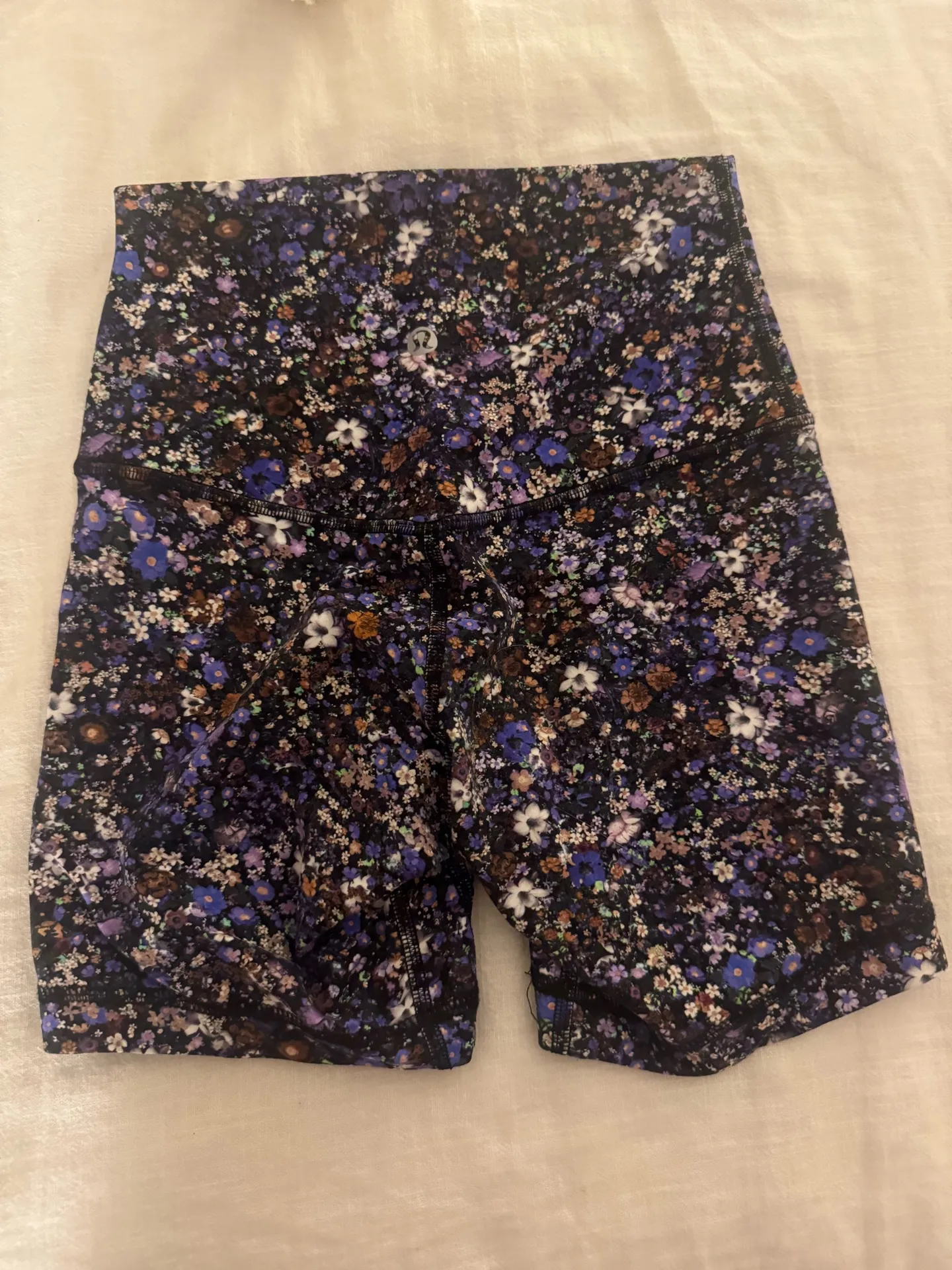 Lululemon  Align Biker Shorts 6" - Image 2