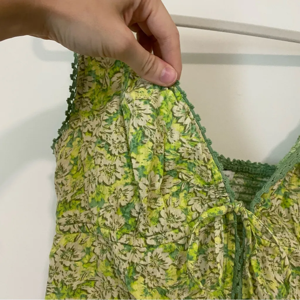 NWT American Eagle Tie Front Green Floral Tank size Medium - Image 3