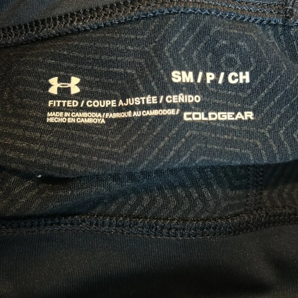 UNDER ARMOUR black coldgear leggings - Image 4