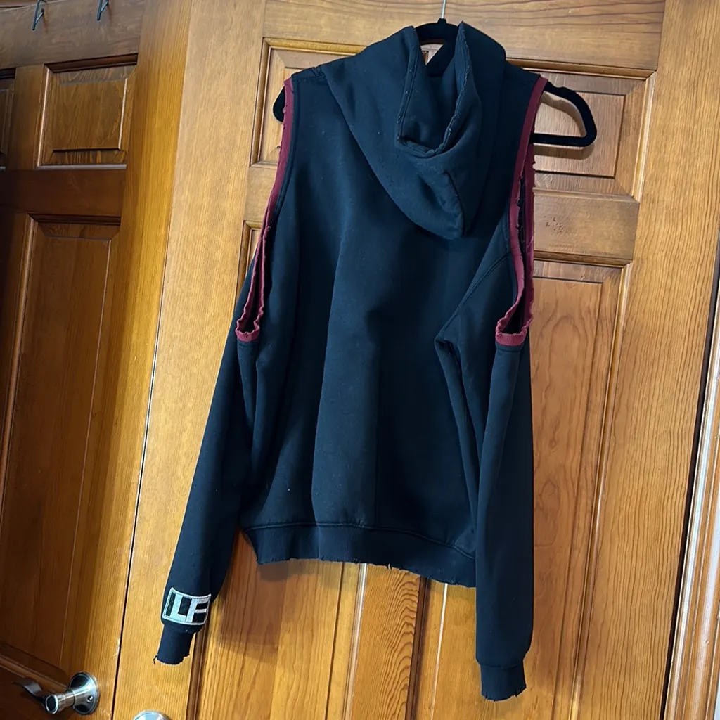 LF open shoulder hoodie - Image 3