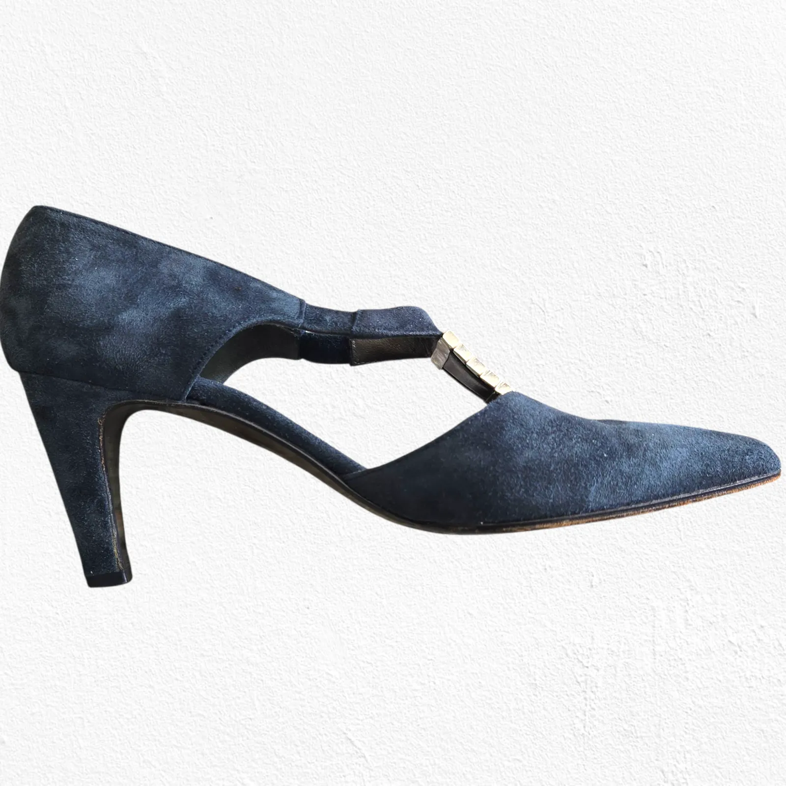 1980s Vintage Blue Italian Suede Pointed Toe Heels Size 5.5 Made in Italy - Image 6