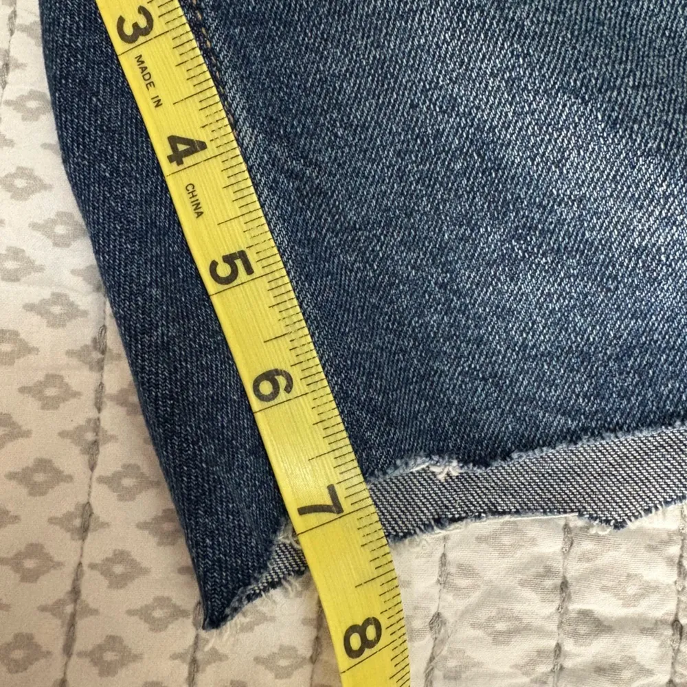 Free People  Avery‎ Button Fly Bermuda Denim Shorts Size 26 EUC - Image 6