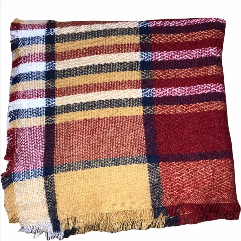 Gorgeous Fall tartan plaid blanket scarf - Image 3