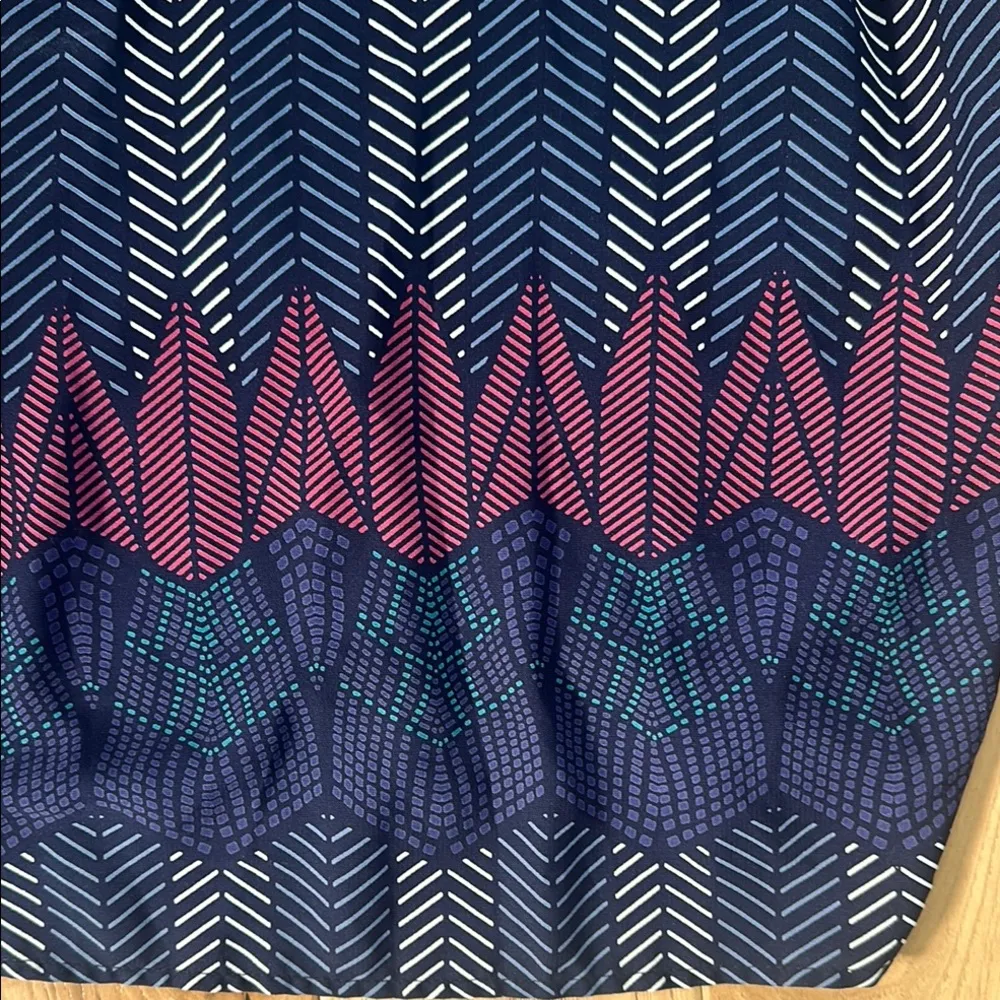 Stylish Black and Red Patterned Halter Top - Image 2