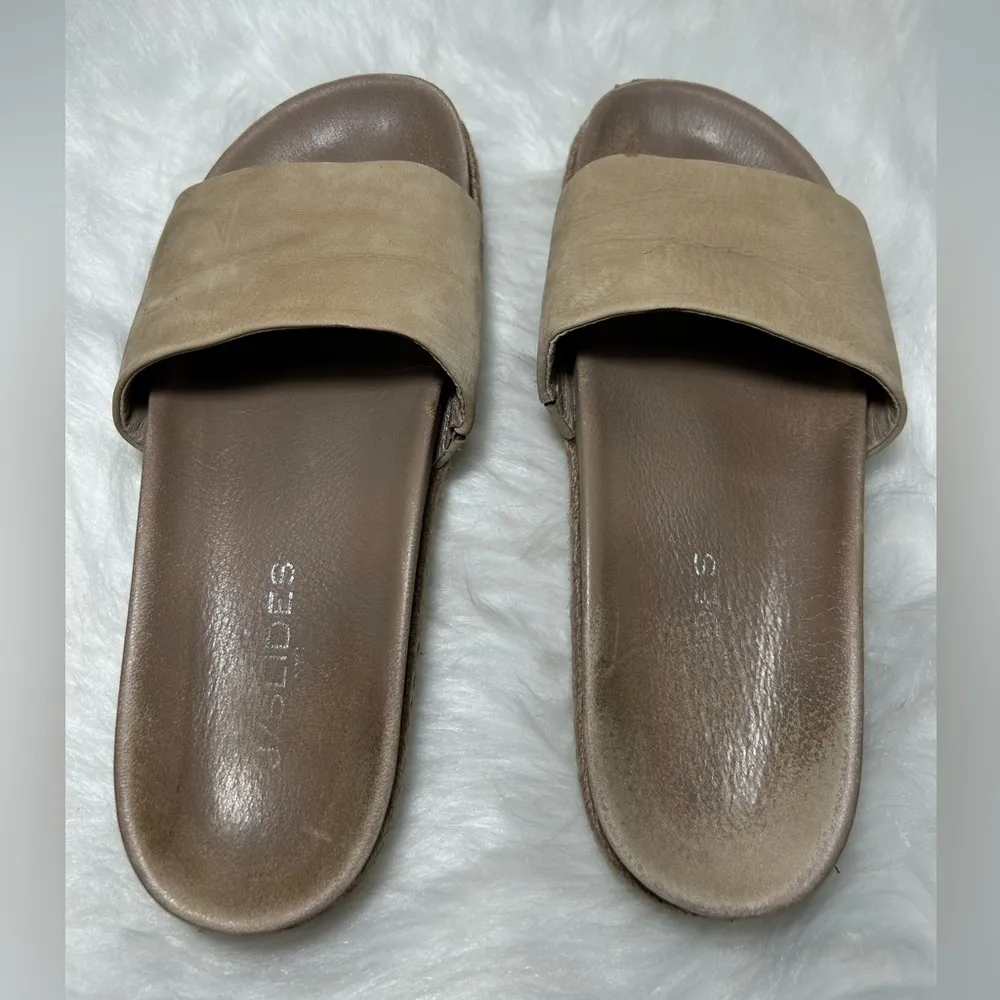 J/Slides Tan Flip Flop Sandals Size 8 - Image 6