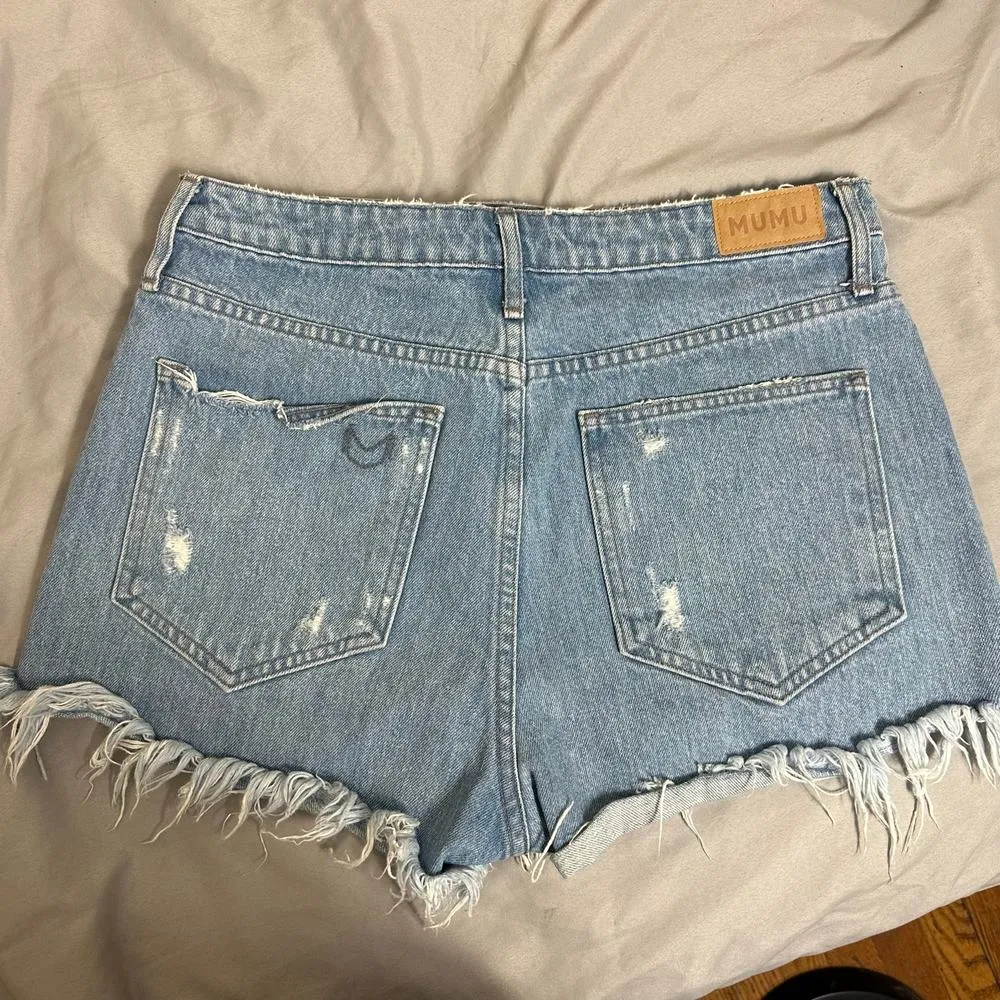 Show me your Mumu Houston High Waisted Shorts Size 29 Denim Cut Off MDR7-057SB67 - Image 4