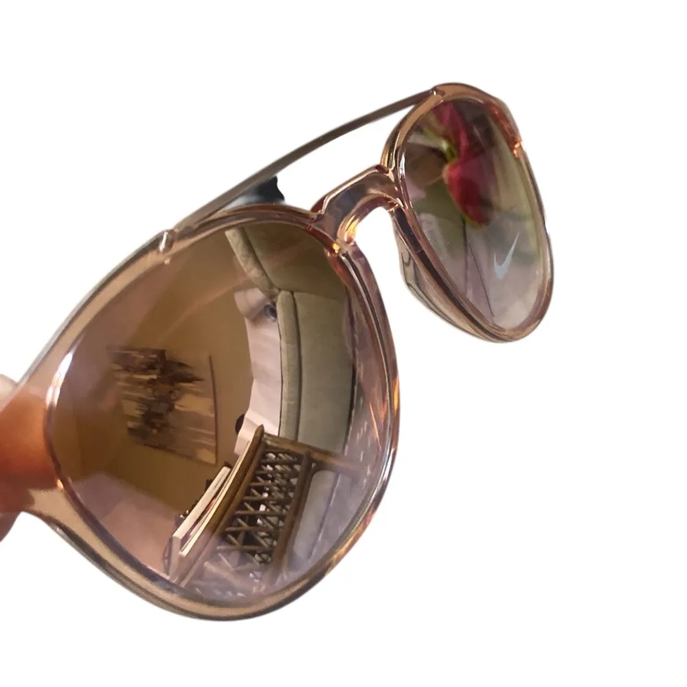 Nike  KISMET EV1203 Orange Crystal Round Sunglasses Pink Gradient - Image 4