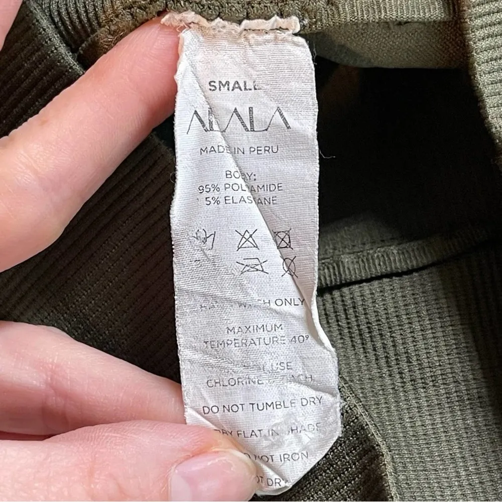 Alala Essential Seamless Tight Leggings Ribbed and Perforated Size S Army Green - Image 14